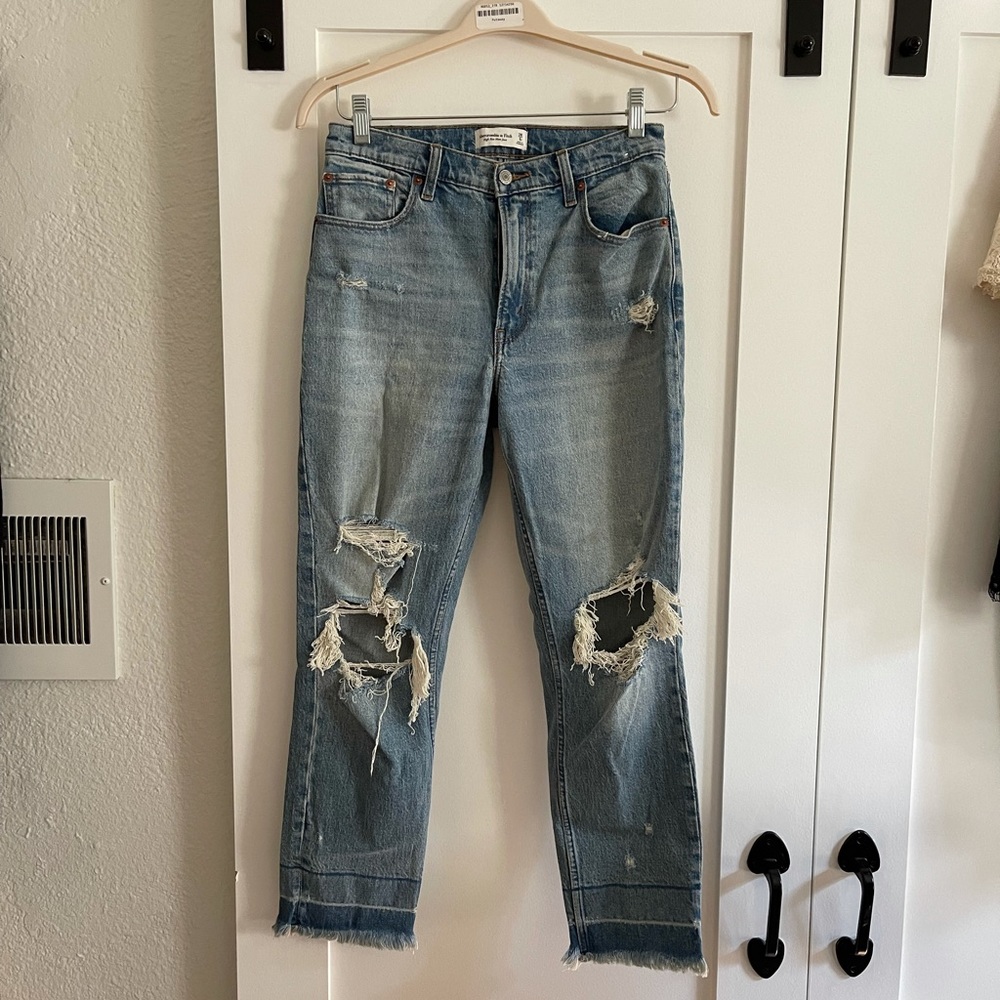 Abercrombie Mom Jean